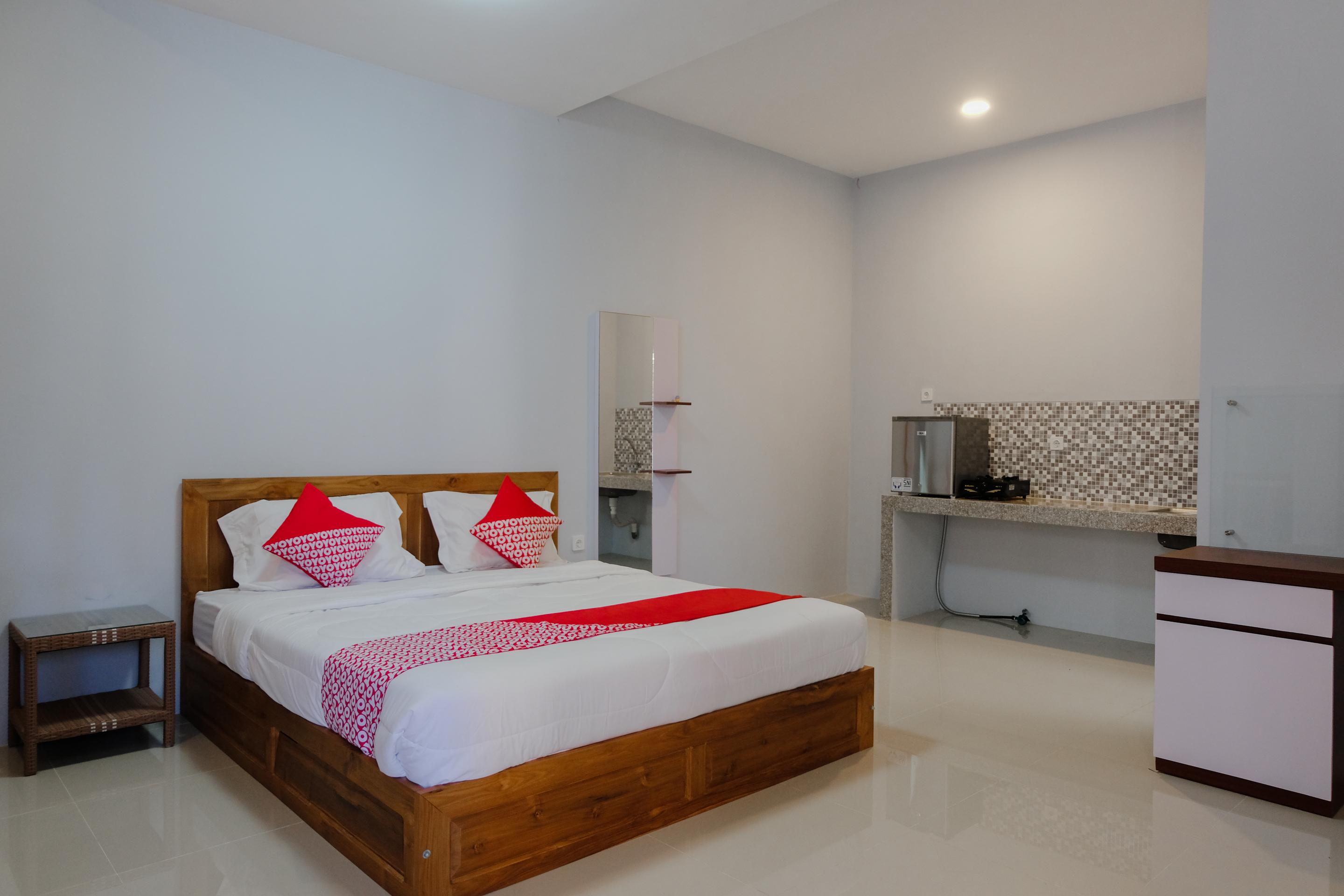 Super Oyo 1579 Kate'El Inn Banyuwangi  Ngoại thất bức ảnh